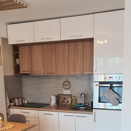 Apartman Tadej & Free Parking Apartment Vrnjci Екстериор снимка